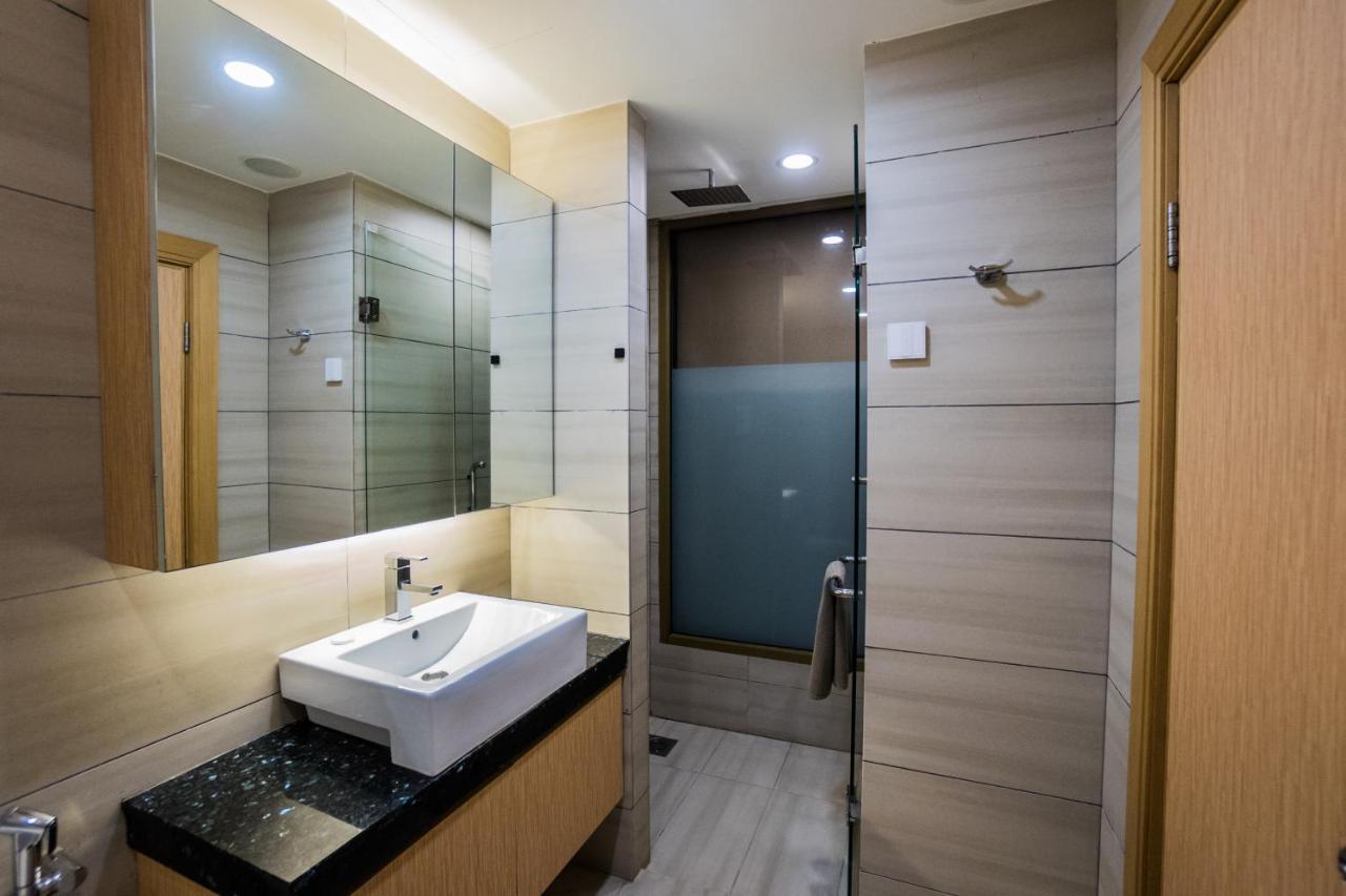Jc Mark Hotel Бинтулу Екстериор снимка