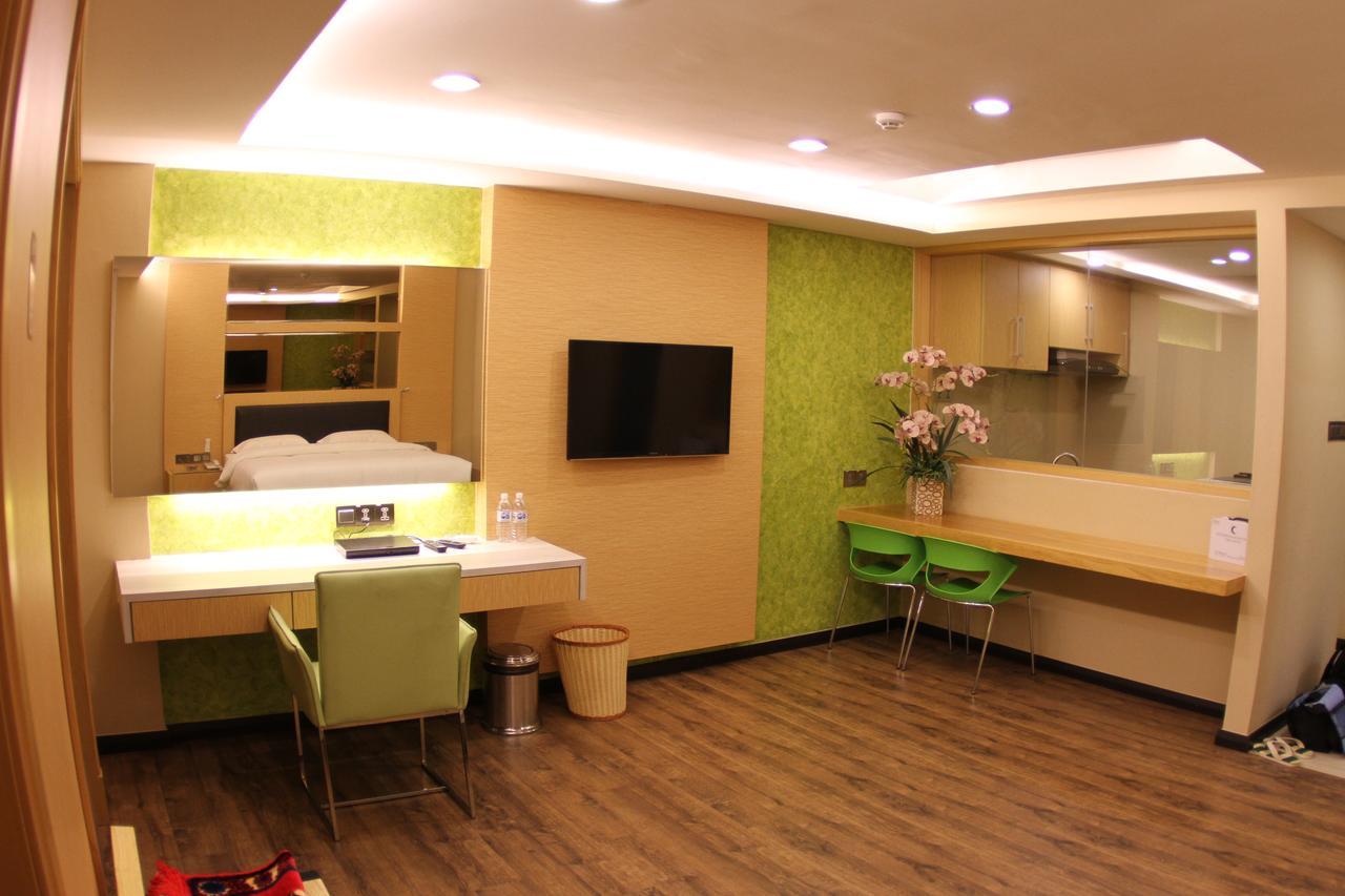 Jc Mark Hotel Бинтулу Екстериор снимка